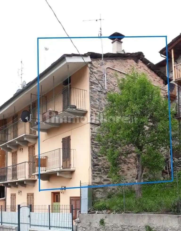 Appartamento in vendita a Sampeyre