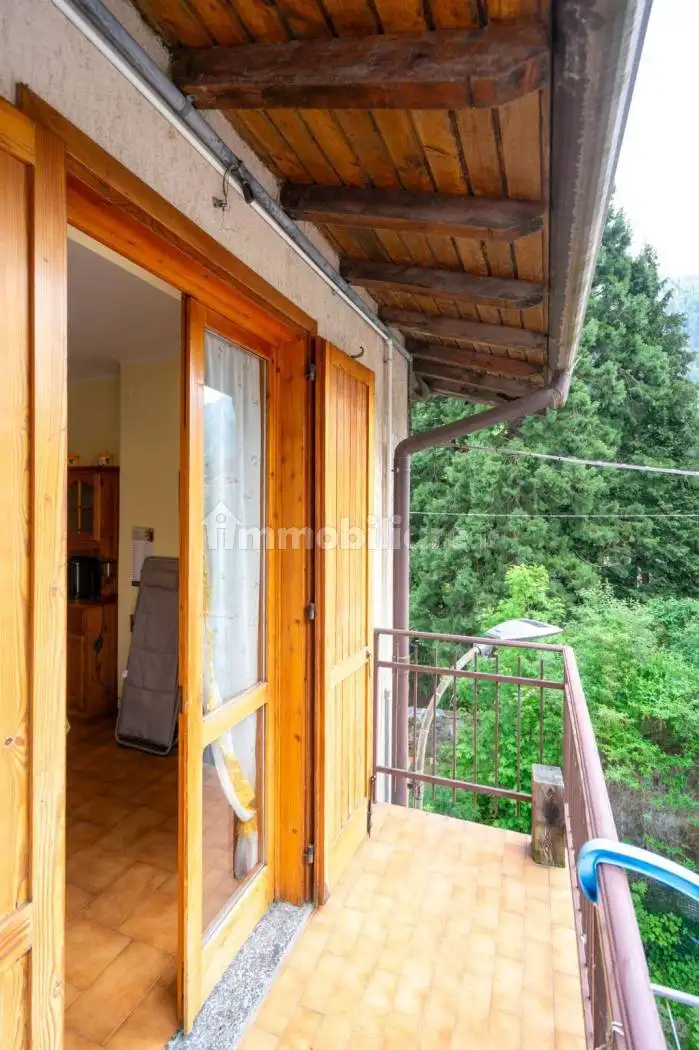 Appartamento in vendita a Branzi