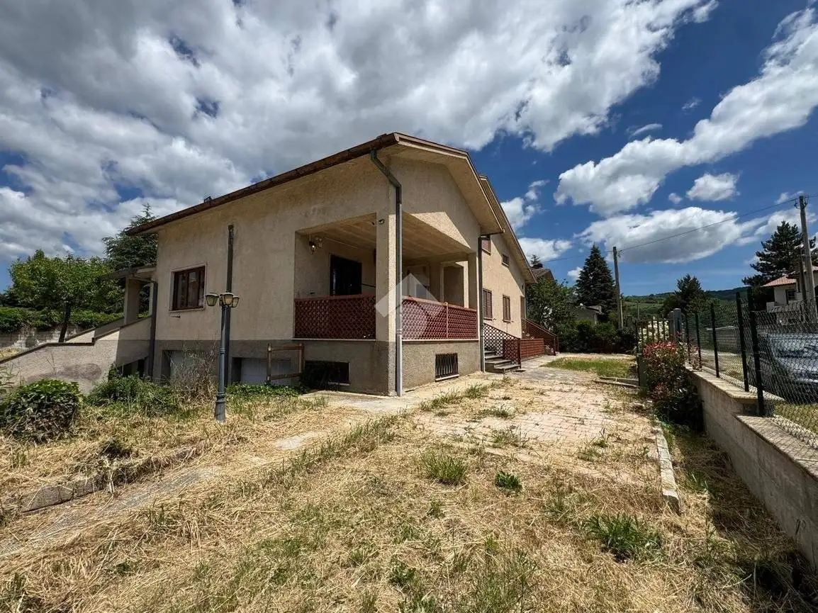 Villa in vendita a Scurcola Marsicana