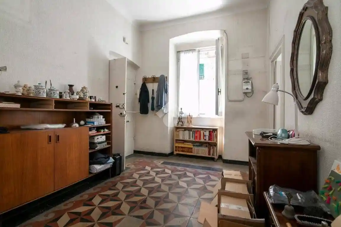 Appartamento in vendita a Genova