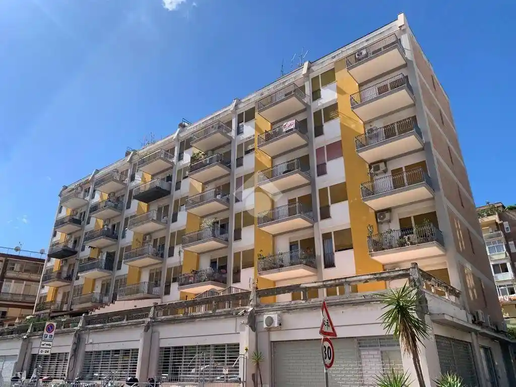 Appartamento in vendita a Palermo