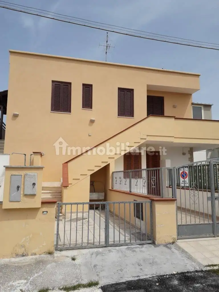 Casa indipendente in affitto a Melendugno