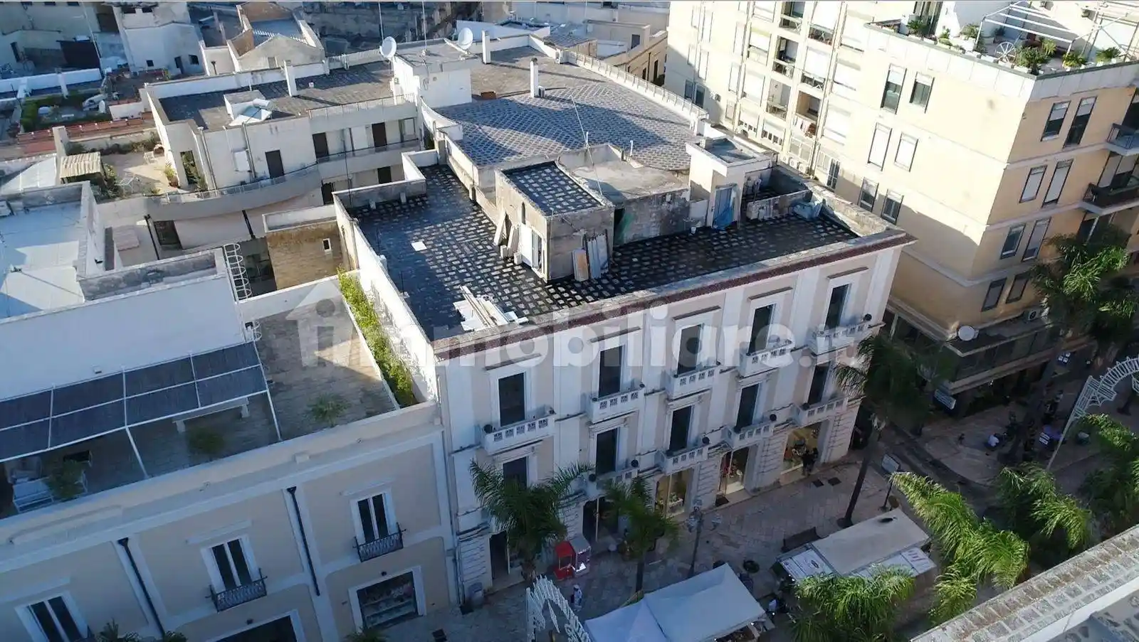 Palazzo - Edificio in vendita a Brindisi