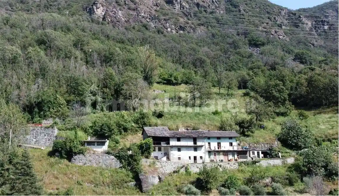 Casa indipendente in vendita a Verrès