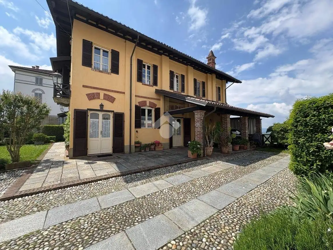 Villa in vendita a Borgomasino