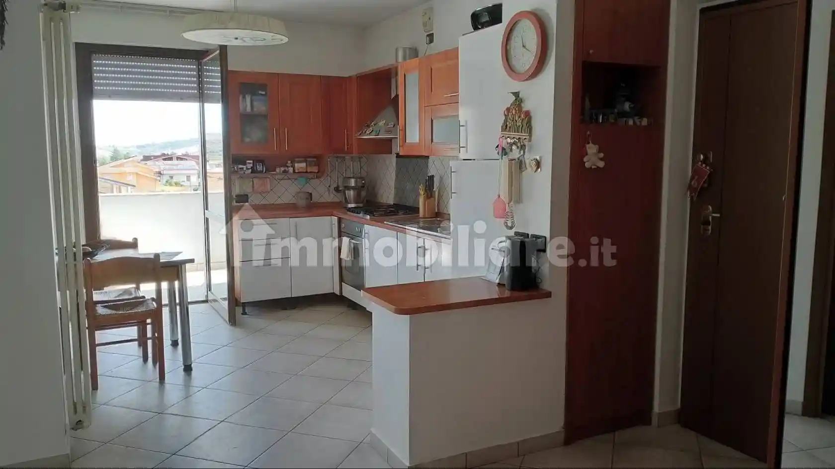 Appartamento in villa via Maragona 69, Torre de' Passeri - foto 2