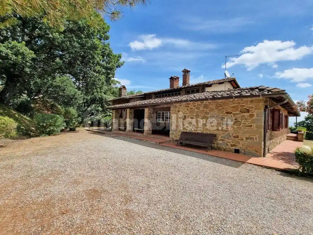 Rustico - Casale in vendita a Monte San Savino