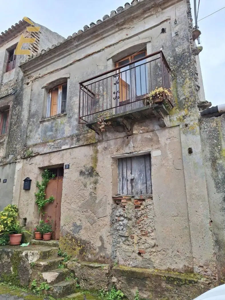 Terratetto unifamiliare piazza Giordano Bruno, Centro, Cessaniti - foto 2