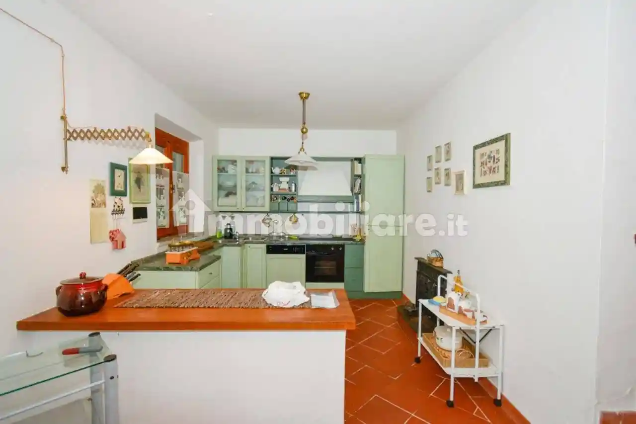 Villa in vendita a Monte San Savino