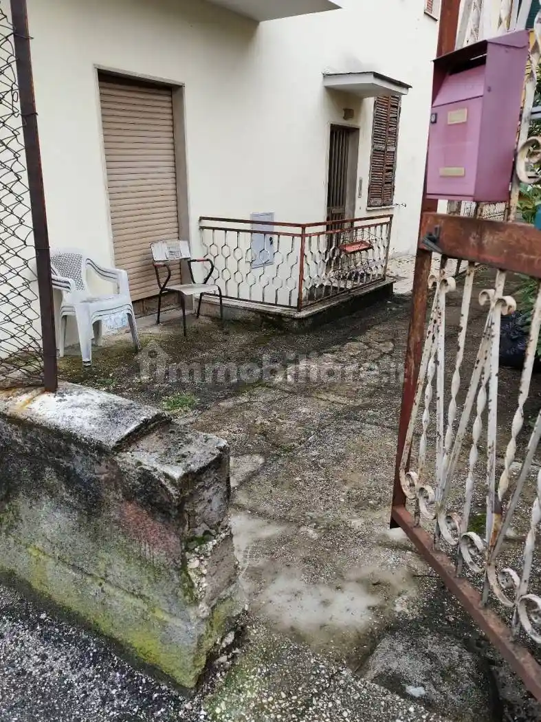 Quadrilocale via Tre Venezie 1, Centro, Avezzano - foto 4