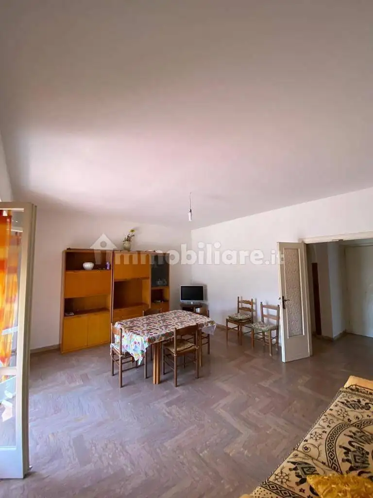 Villa in affitto a Fondi