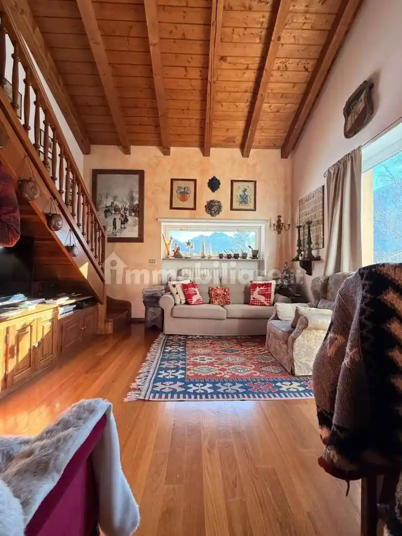 Appartamento in vendita a Courmayeur