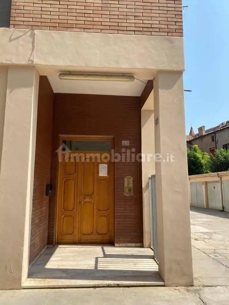 Appartamento in affitto a Ferrara