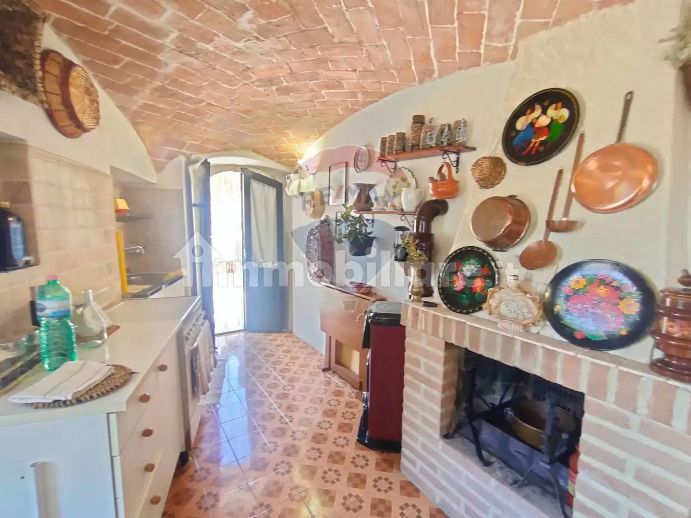 Terratetto plurifamiliare via Duca degli Abruzzi 25, Castelvecchio Calvisio - foto 3