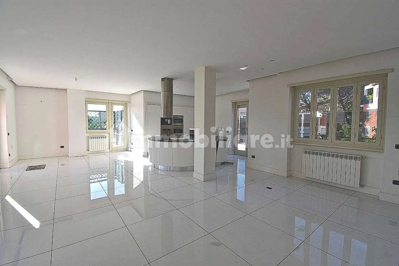 Attico - Mansarda in affitto a Roma