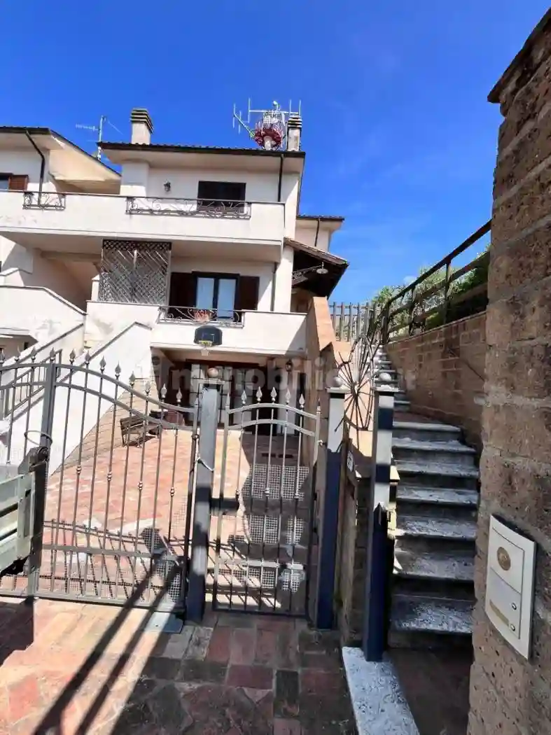 Villetta a schiera - foto 2