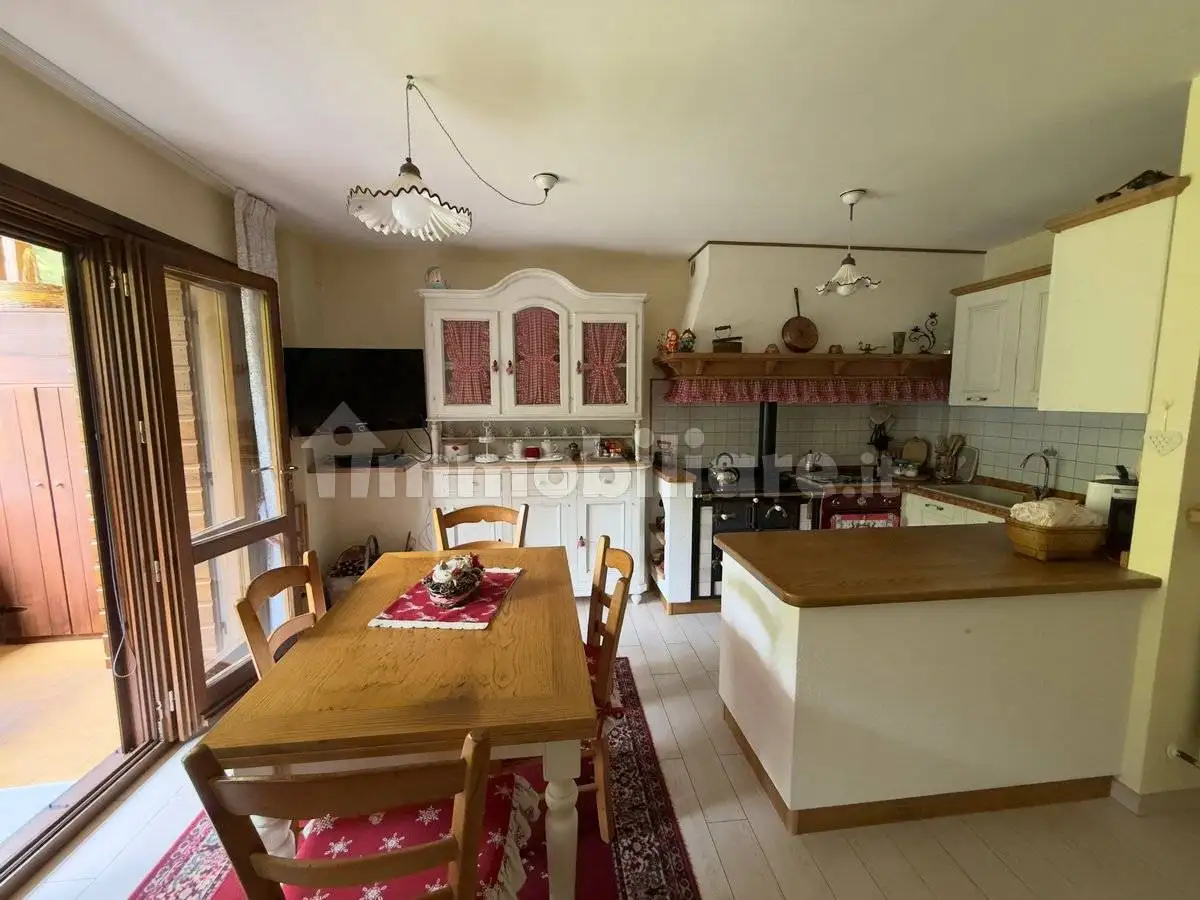 Trilocale via Ligonto 25, Auronzo, Auronzo di Cadore - foto 3