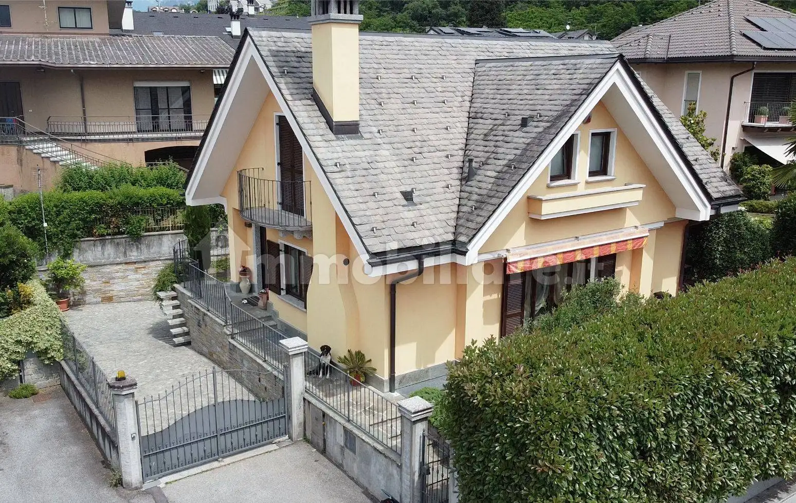 Villa in vendita a Masera