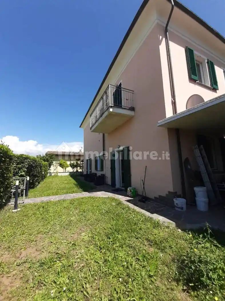 Appartamento in vendita a Rosignano Marittimo