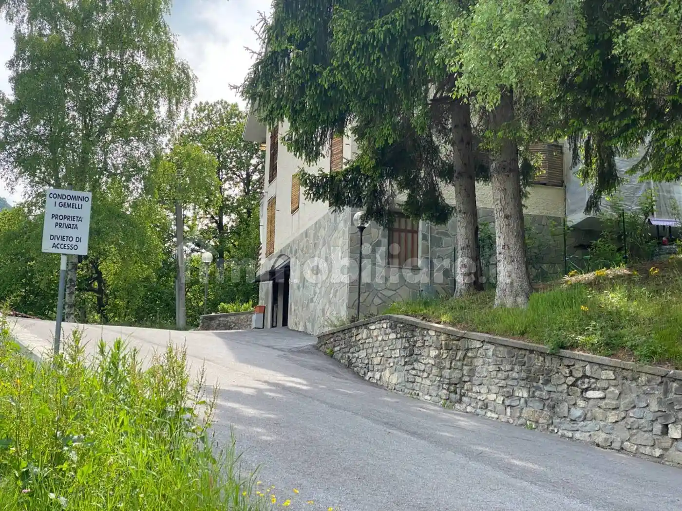 Appartamento in vendita a Viola