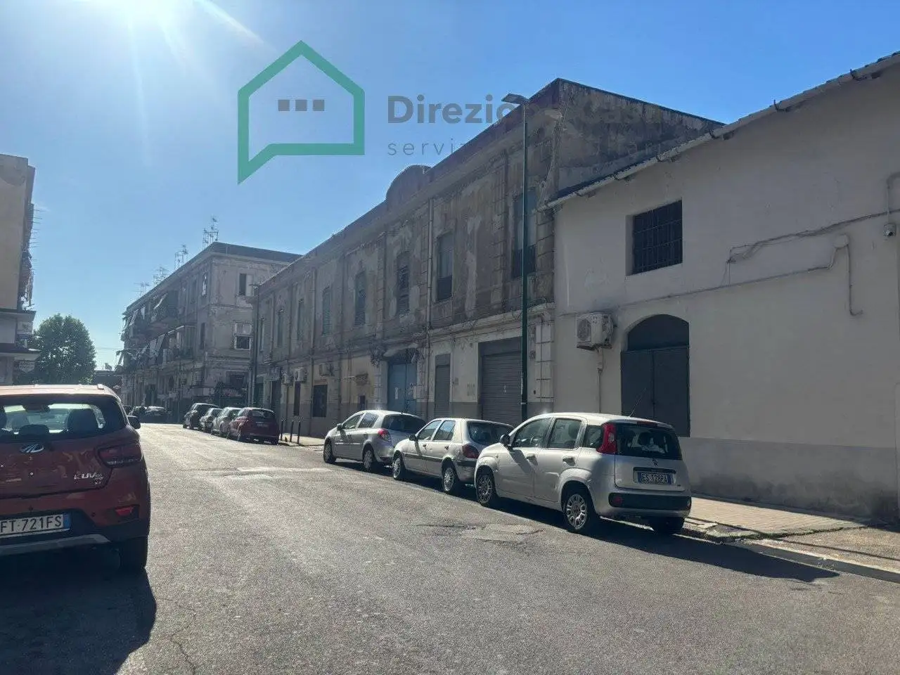 Palazzo - Edificio in vendita a Napoli