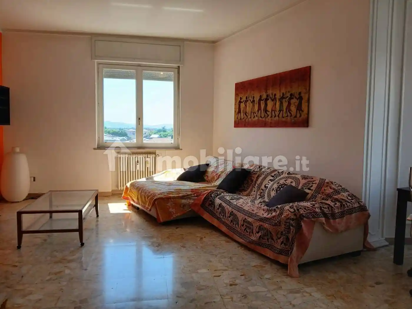 Appartamento in vendita a Piacenza