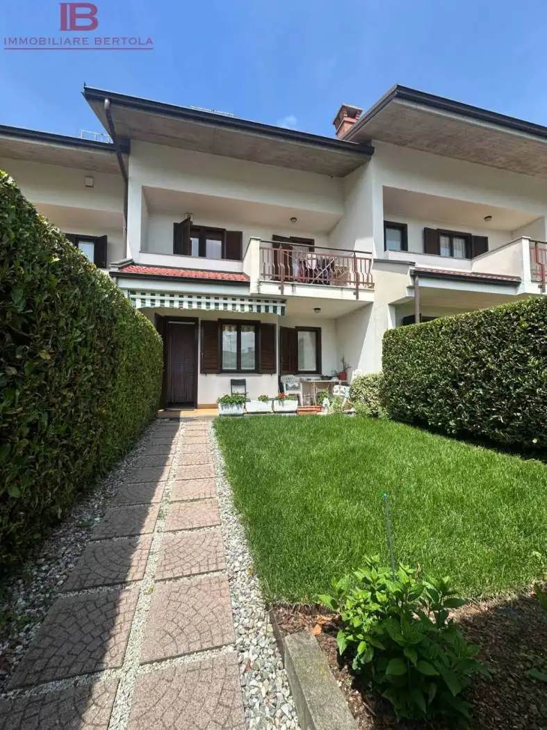 Villa in vendita a Cuneo
