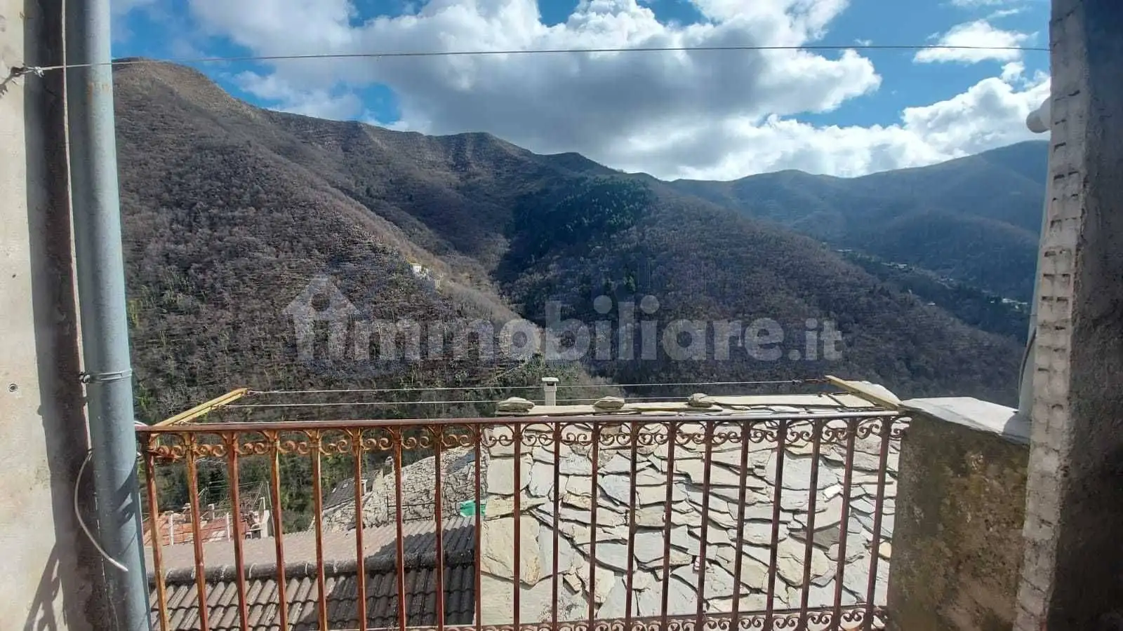 Villetta a schiera in vendita a Montalto Carpasio