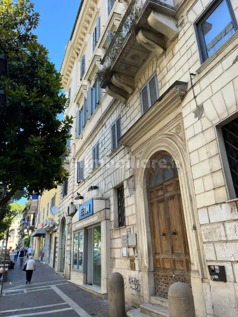 Appartamento in vendita a Albano Laziale