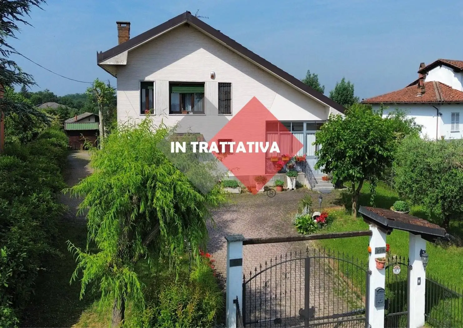 Villa in vendita a Cellarengo