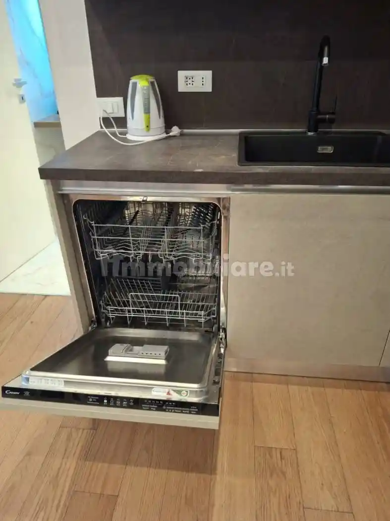 Bilocale via Vitruvio 43, Centrale, Milano - foto 5