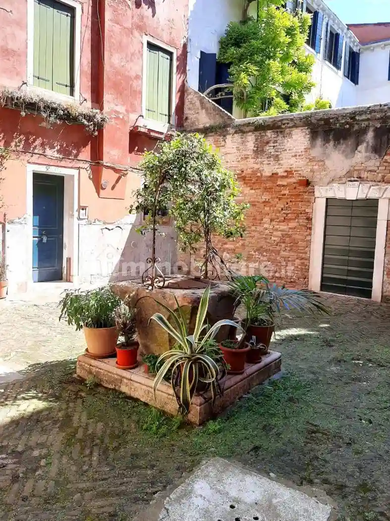 Palazzo - Edificio - foto 2