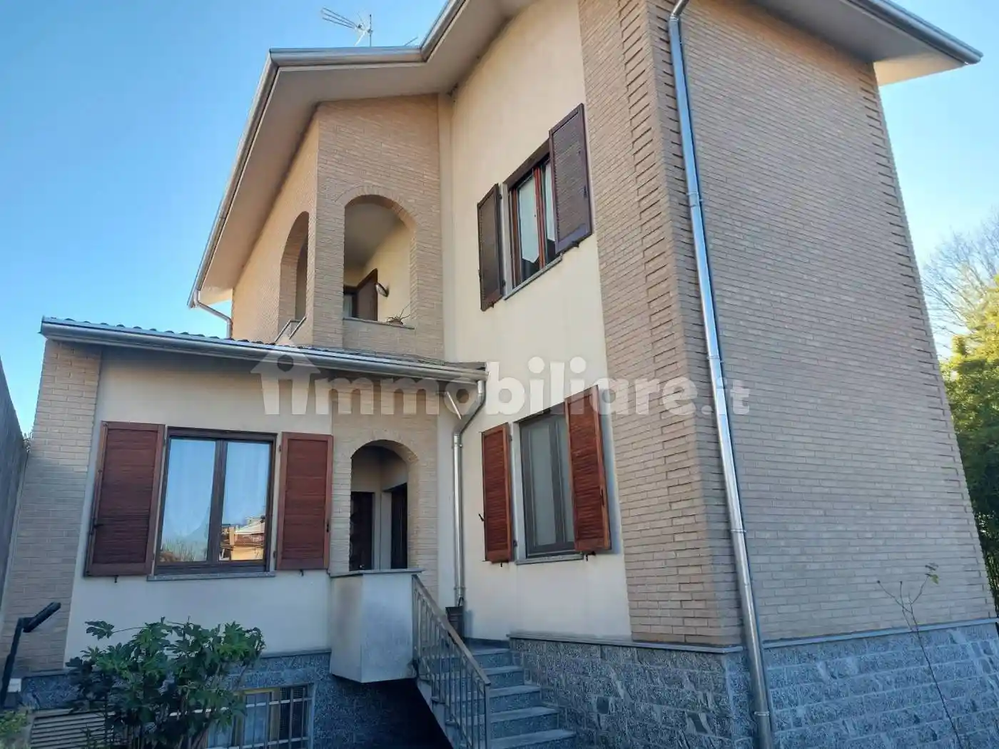 Villa in vendita a Solaro