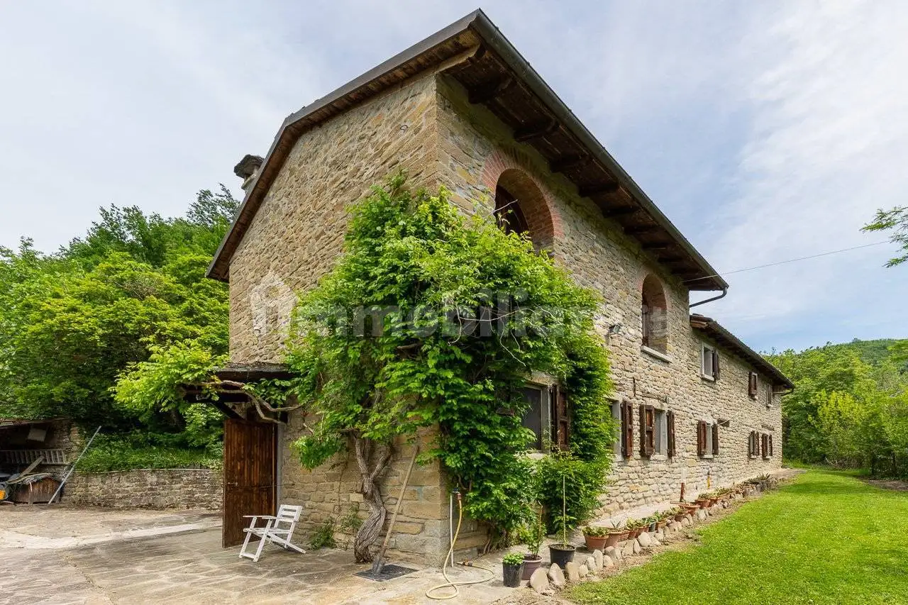 Villa in vendita a Castel del Rio