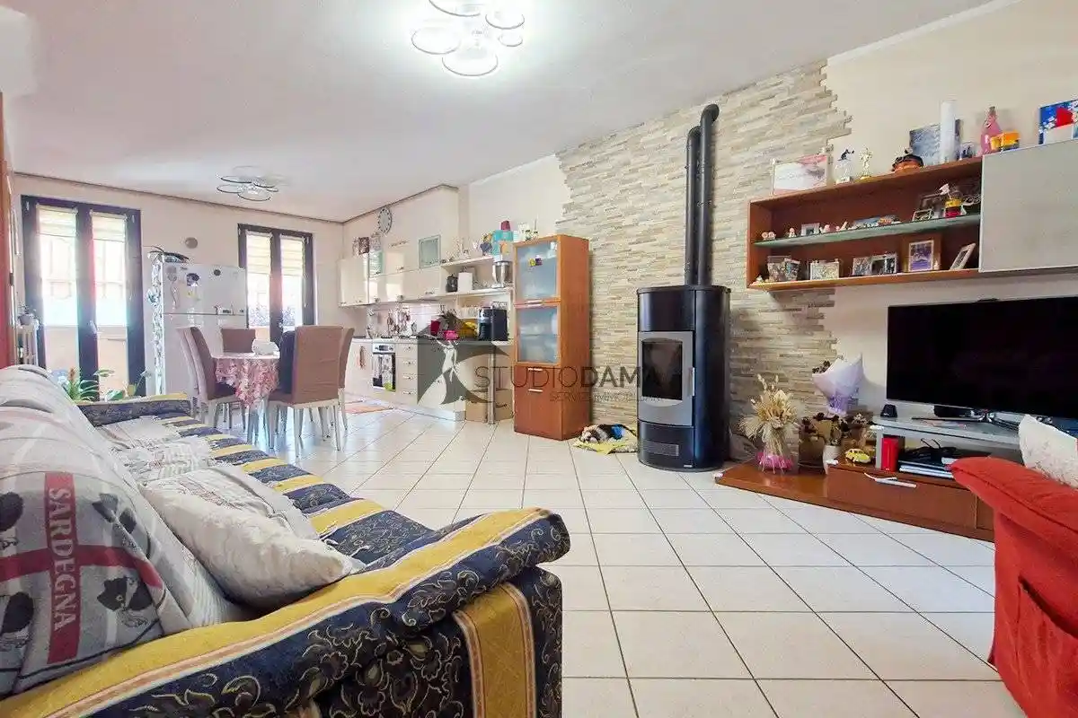 Villetta a schiera in vendita a Calvagese della Riviera