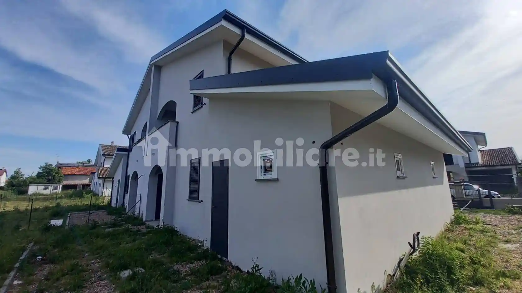 Villa in vendita a Borgolavezzaro