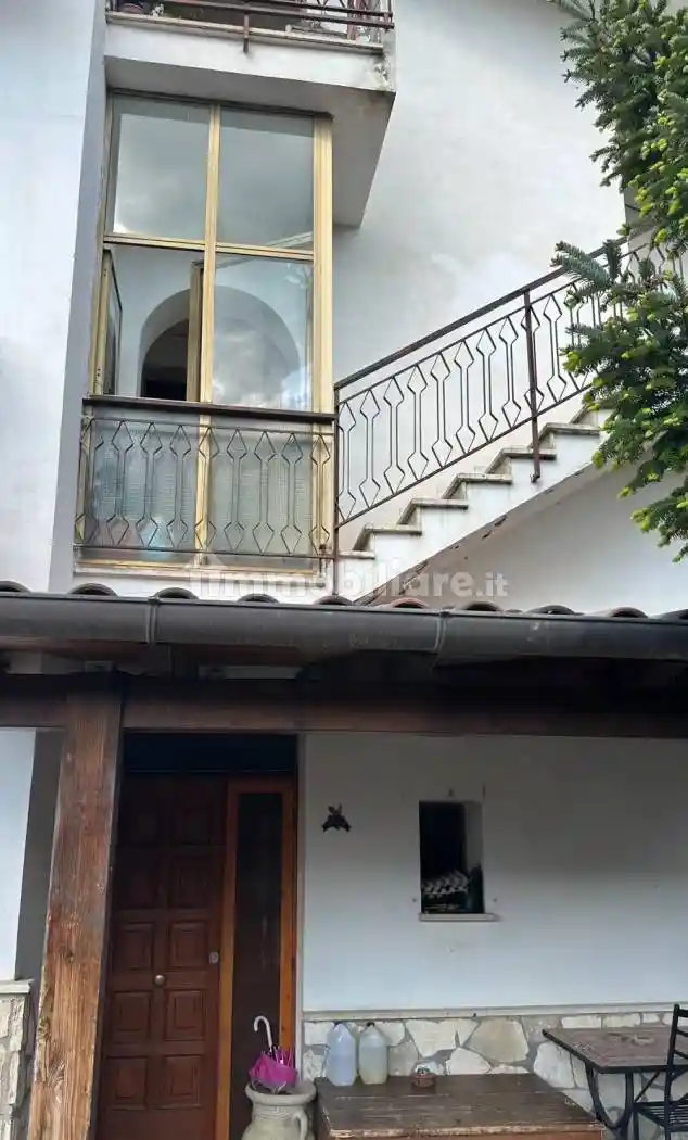 Trilocale via Oriente 84, Santa Maria D'Oriente, Tagliacozzo - foto 3