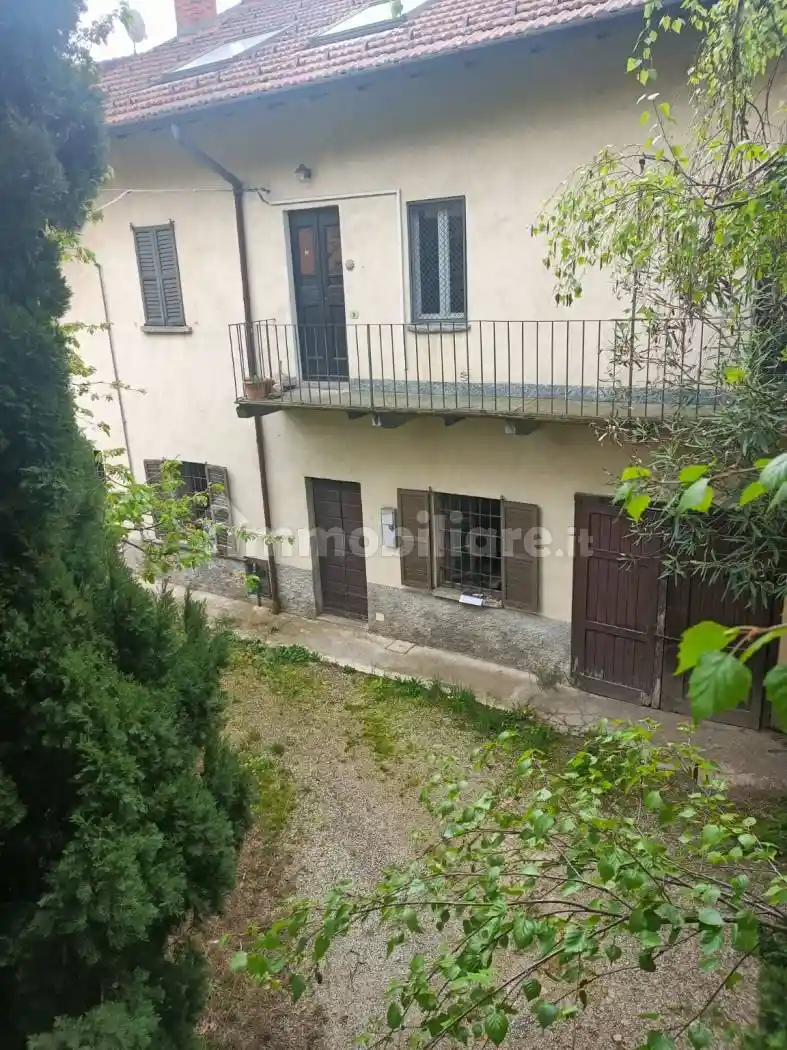 Casa indipendente in vendita a Induno Olona