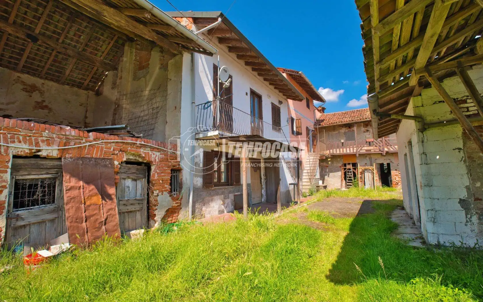 Villa unifamiliare via Garibaldi, Centro, Casalino - foto 3