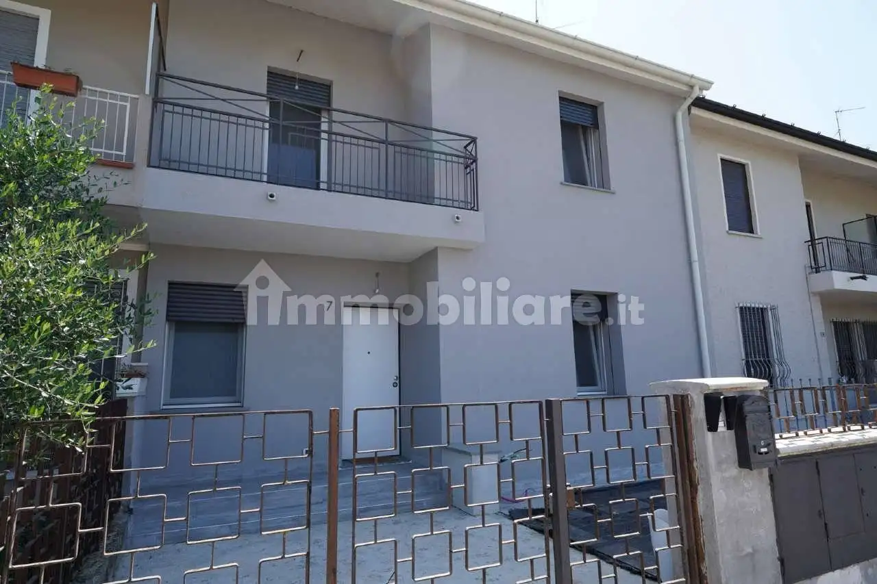 Villa a schiera via della Libertà, Corte de' Frati - foto 3