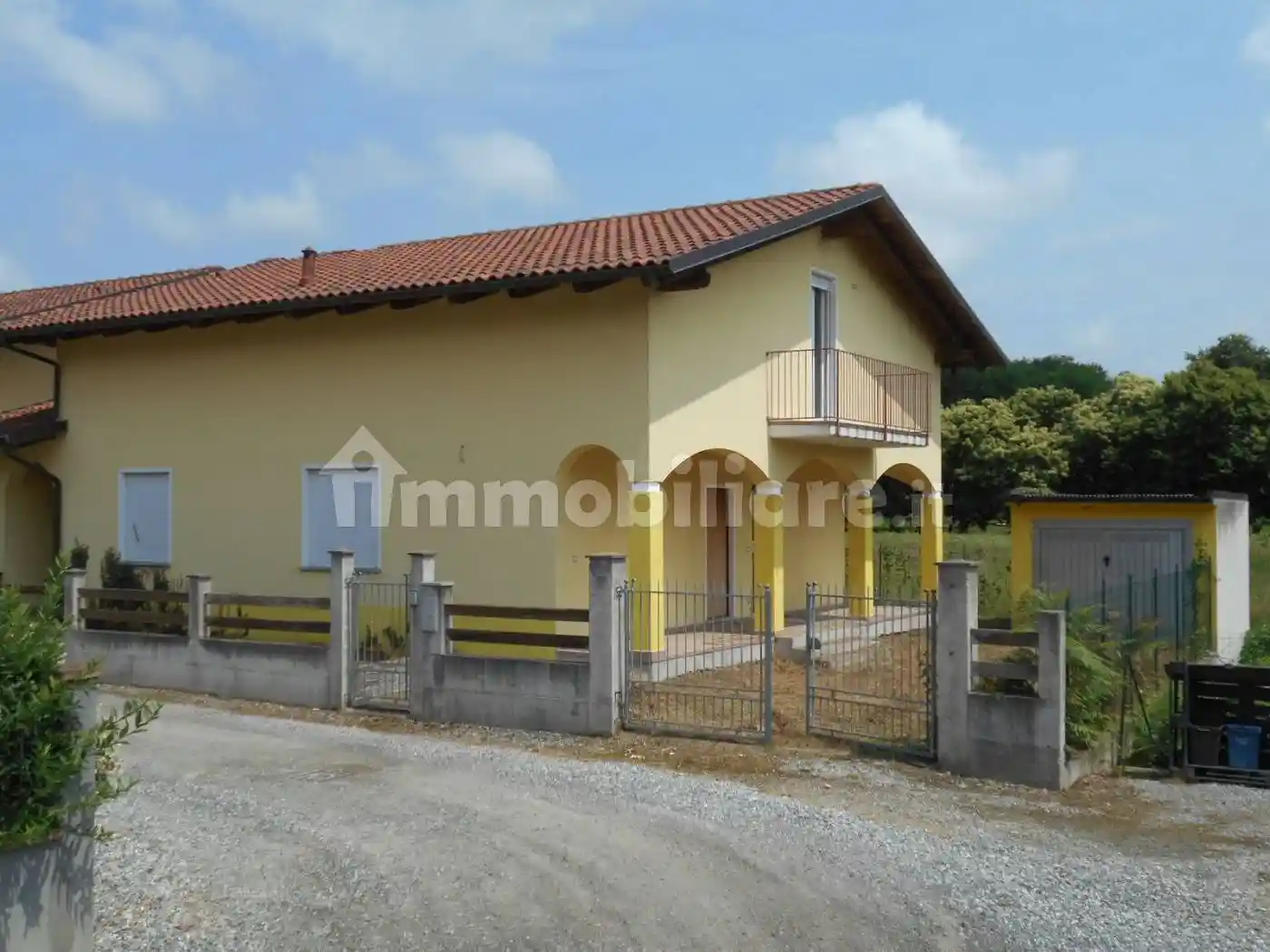 Villa in vendita a Moncrivello