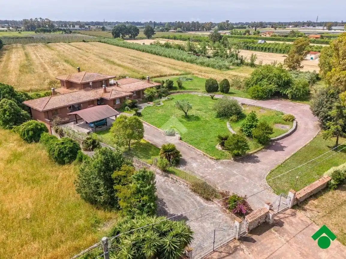 Villa unifamiliare Strada Longarina 3, Borgo Piave, Latina - foto 2