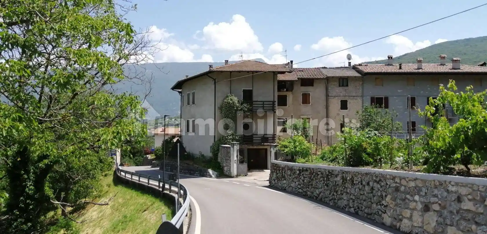 Casa indipendente in vendita a Brentonico
