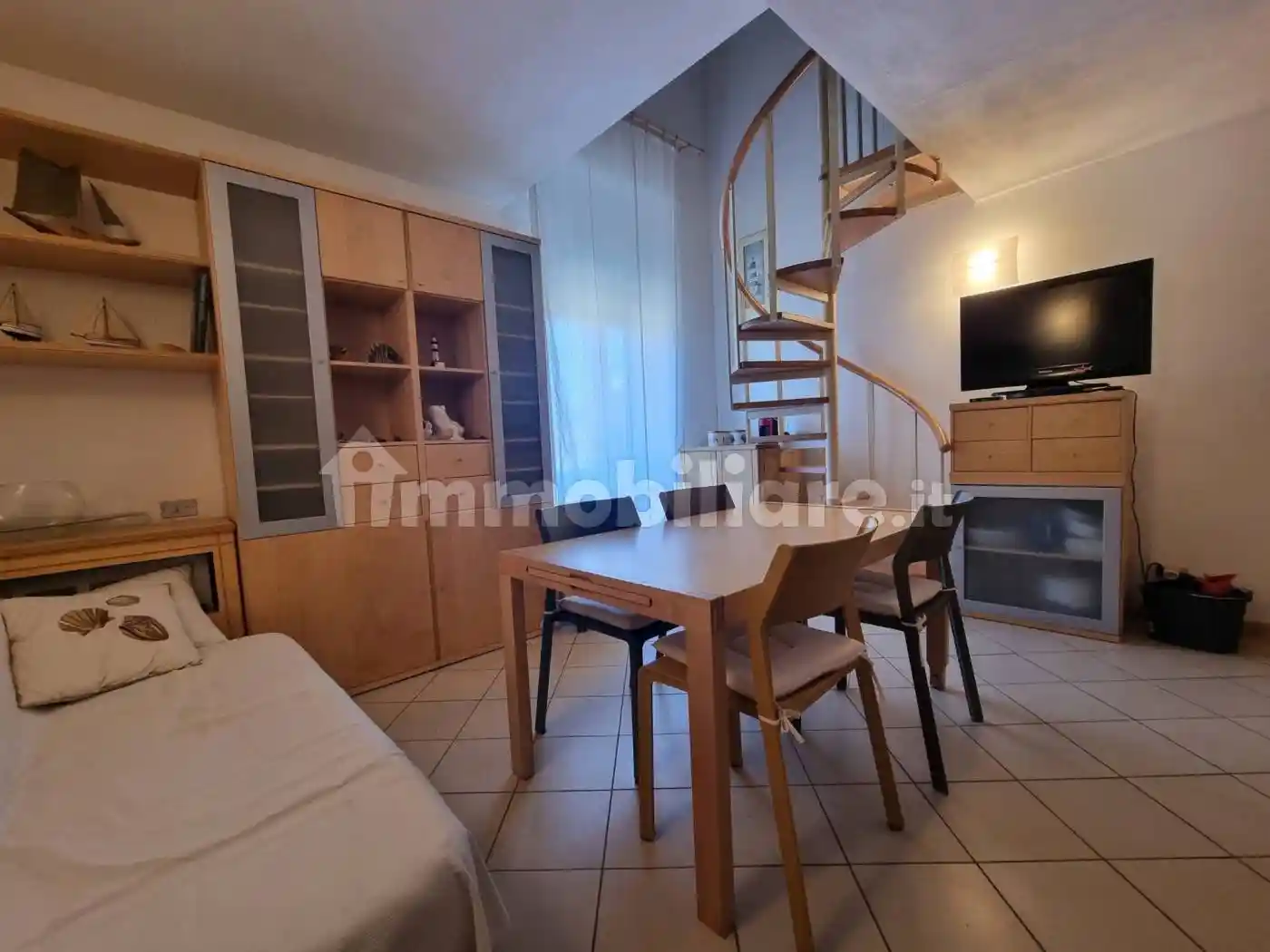 Appartamento in vendita a Viareggio