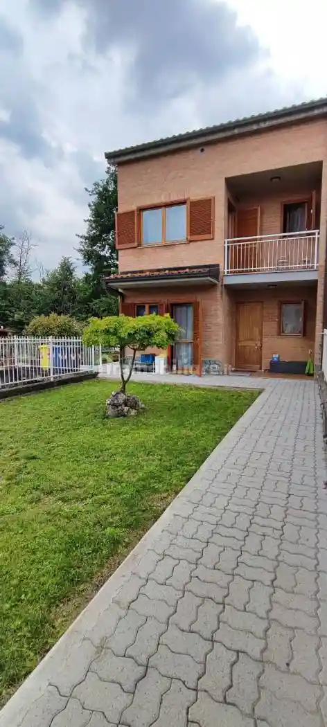 Villetta a schiera in vendita a La Cassa