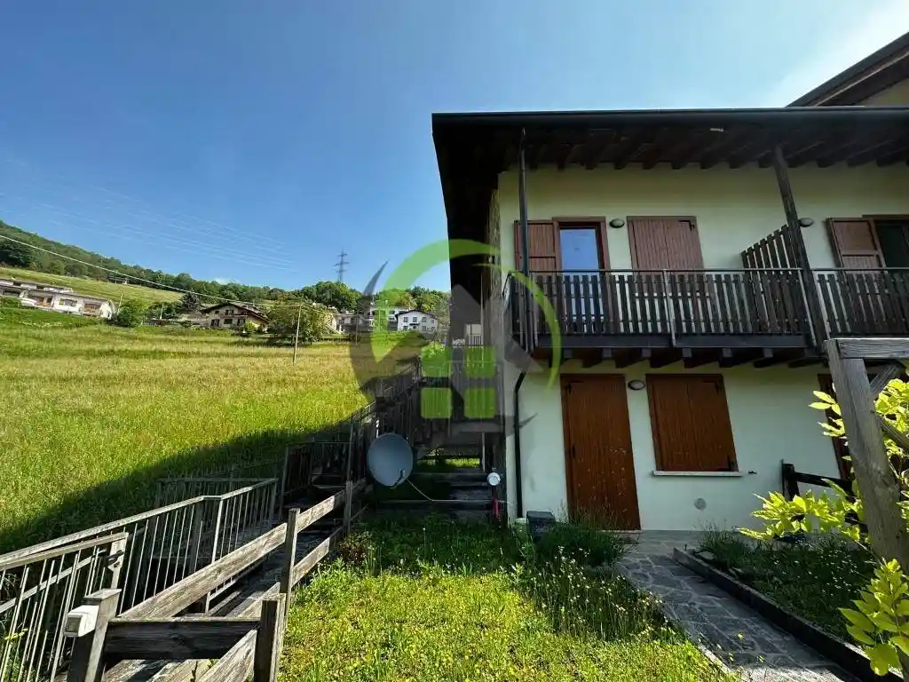 Appartamento in vendita a Gazzaniga