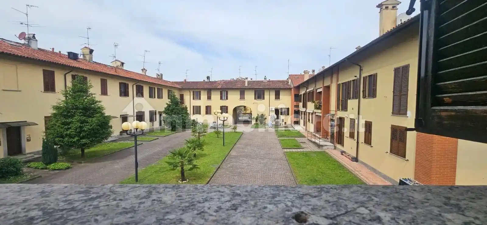 Appartamento in vendita a Casorate Primo