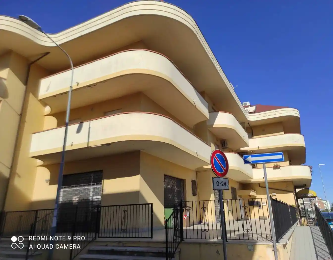 Quadrilocale via Nino Bixio 7, Centro, Alba Adriatica - foto 4