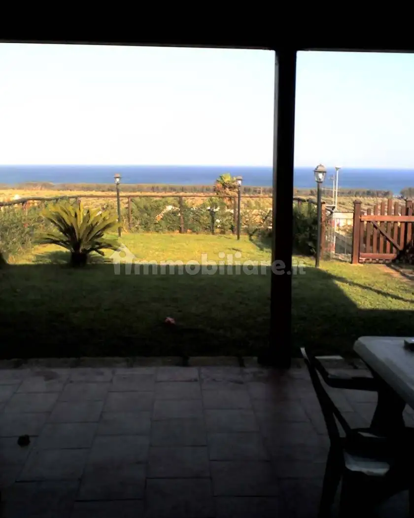 Villetta a schiera in affitto a Squillace