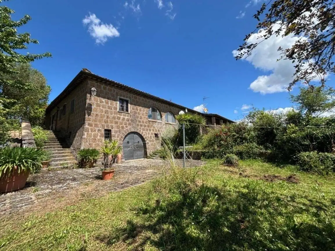 Villa in vendita a Magliano Romano